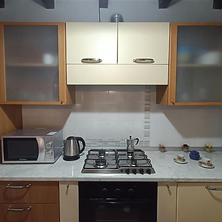 Casa Butterfly Apartment Verni Екстериор снимка