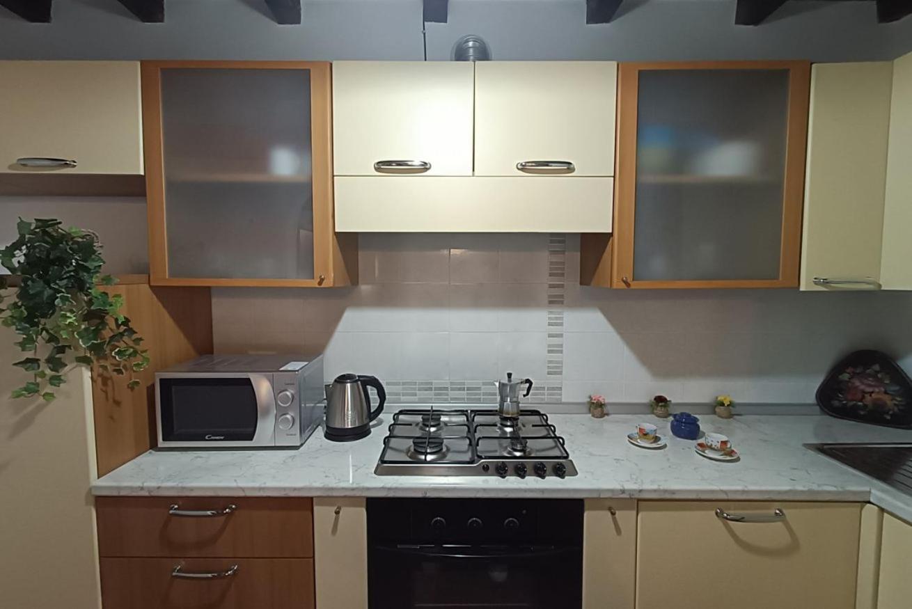 Casa Butterfly Apartment Verni Екстериор снимка